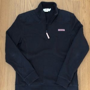 Vineyard Vines Navy 1/4 zip.